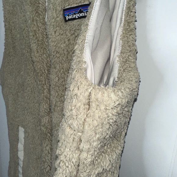 Patagonia women’s tan Los Gatos fleece zip up vest size medium - Picture 4 of 7